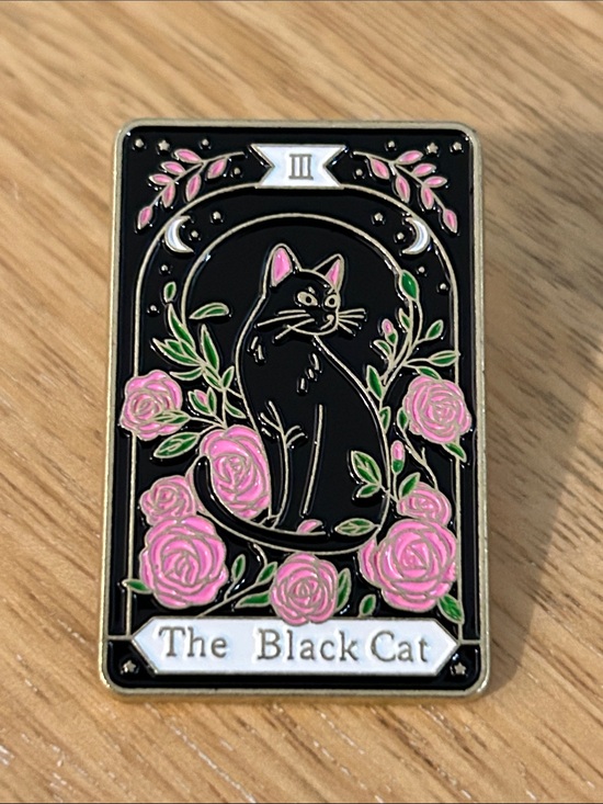 None Jewelry - The Black Cat Enamel Pin – Pink & Black on a goldtone pinback NEW tarot card